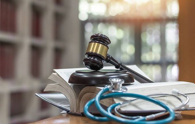 Easy Steps To Choose The Right Medical Malpractice Lawyer